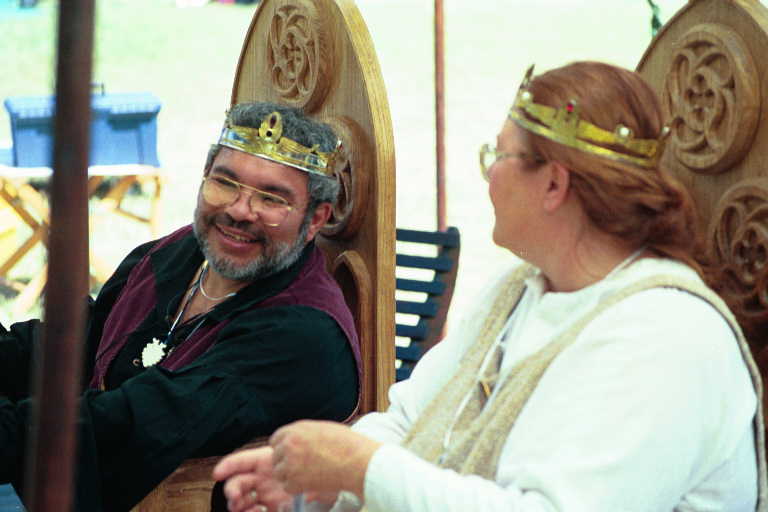 images/1999_15_23a.jpg, Robert of Cedarwood & Therese of the White Griffin