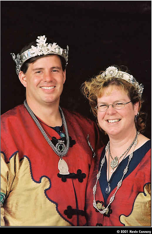 images/2001_32_09.jpg, Fabian and Susan, King and Queen of the West